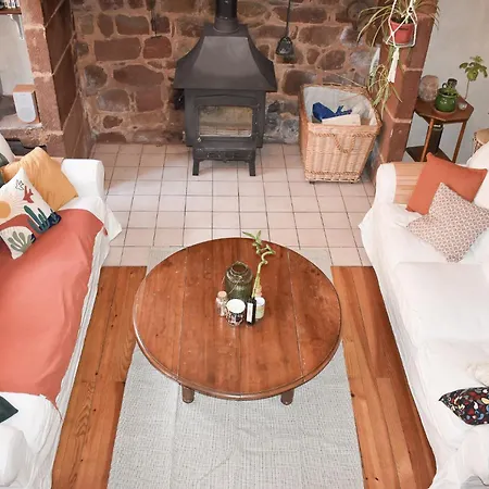 Feriehus La Rouge, Maison Avec Terrasse *