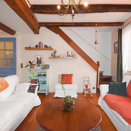 Feriehus La Rouge, Maison Avec Terrasse Villecomtal